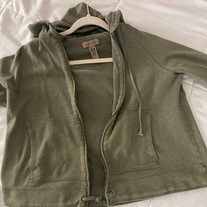 green cropped sweater